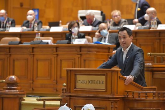 Discursul lui Csoma Botond rostită la ședința solemnă parlamentară cu ocazia aniversării a 15 ani de la aderarea României la UE